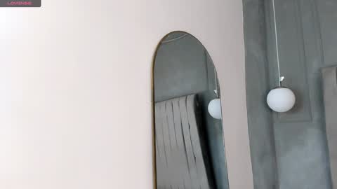 Amy ... Nice to meet u   thumb up me please its important online show from 01.26.25