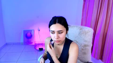 Amy ... Nice to meet u   thumb up me please its important online show from 02.12.26