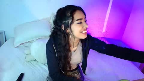 Amy ... Nice to meet u   thumb up me please its important online show from 04.30.26