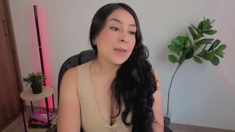 Aleja  online show from 10.10.25