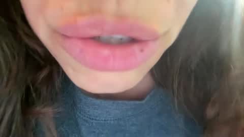 Amy Smilez online show from 12.04.24