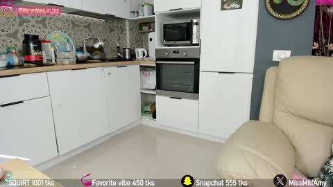     Next stream Dec 3 online show from 01.30.25