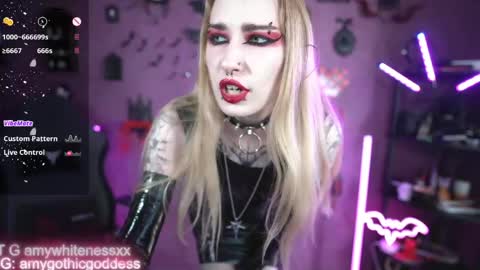 Amy switch Goddess divine Mistress   online show from 06.06.26