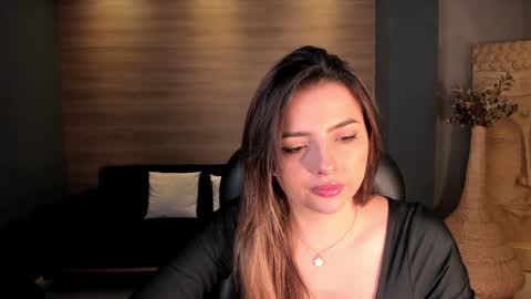    online show from 02.02.25