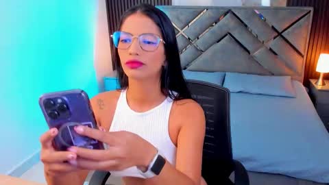 Snapshot of amyyblake chatting on 02.10.26 amyy blake online show from 02.10.26