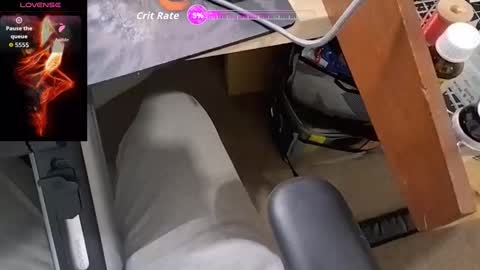 Snapshot of an4y8ot chatting on 10.27.25 A online show from 10.27.25