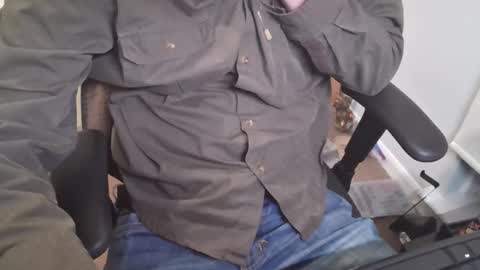 Snapshot of an4y8ot chatting on 11.26.25 A online show from 11.26.25