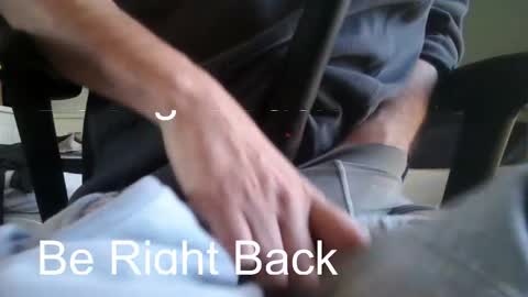 Snapshot of an4y8ot chatting on 11.28.25 A online show from 11.28.25