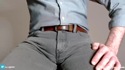 an expos online show from 01.04.25