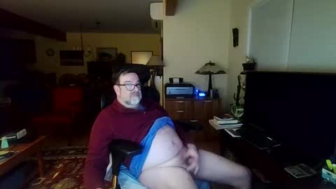 Snapshot of an_older_gentleman chatting on 09.21.25 an_older_gentleman online show from 09.21.25