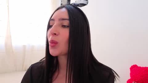 Ana  IG an castillo 1 online show from 11.04.25