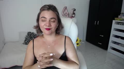  Ana  online show from 01.24.25