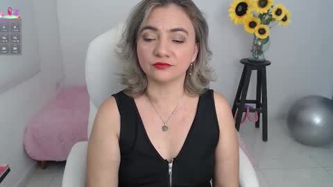  Ana  online show from 09.22.25