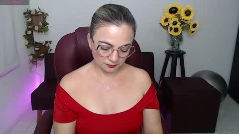 Snapshot of ana_hotmilf chatting on 03.28.26 Ana online show from 03.28.26