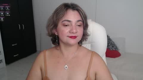 Snapshot of ana_hotmilfx chatting on 03.04.25 ANA online show from 03.04.25