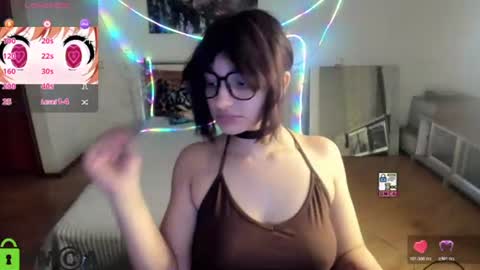 Snapshot of ana_jil chatting on 07.04.26 Hi Im Ana online show from 07.04.26