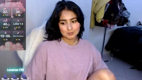 Snapshot of ana_ricciardi chatting on 09.23.25 Ana Ricciardi online show from 09.23.25