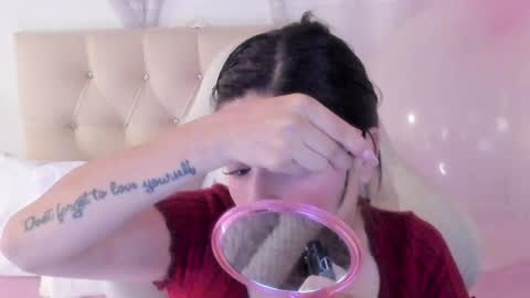 Im anna but you can call me as you want online show from 02.04.25