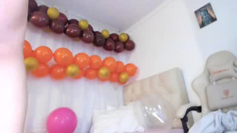 Im anna but you can call me as you want online show from 02.06.25