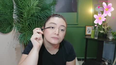 Snapshot of anaa_rosee chatting on 04.29.26 Ana online show from 04.29.26
