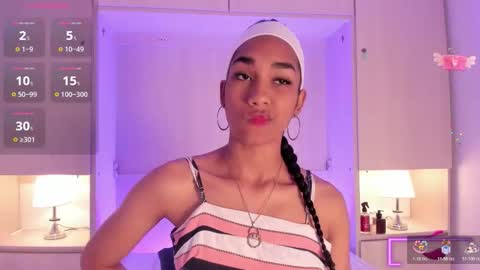 anaacollins_ online show from 11.02.25