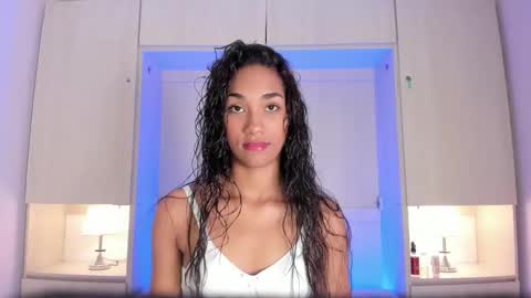 anaacollins_ online show from 01.10.26