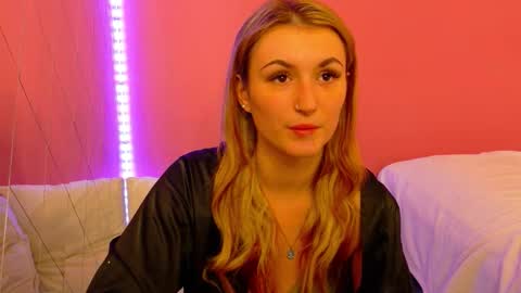 anaayss online show from 11.27.25