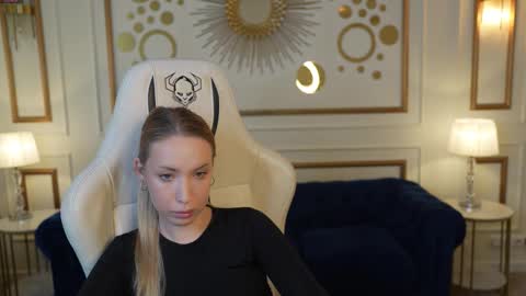 Snapshot of anabel2054 chatting on 09.23.25 Sweet girls online show from 09.23.25