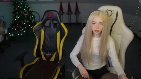 Sweet girls online show from 01.11.26