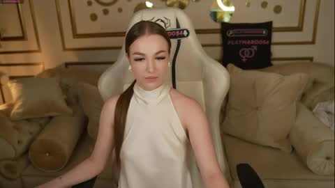 PLAYHARD054 online show from 06.06.26