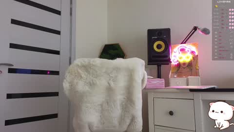 Annie  online show from 01.24.25