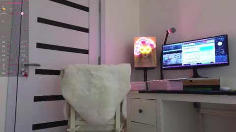 Annie  online show from 02.14.25