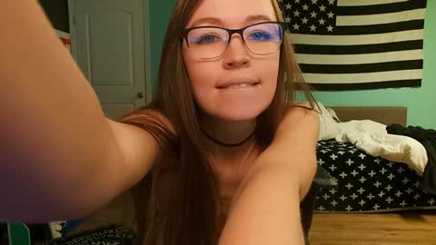 Anabelleleigh online show from 01.22.25