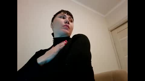 Snapshot of anabellovee chatting on 03.10.25 ANABELLOVEE online show from 03.10.25