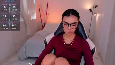 ANABEL WOLF  online show from 12.15.25