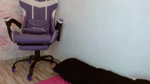 Snapshot of anahi__s chatting on 09.26.25 ANAH   online show from 09.26.25