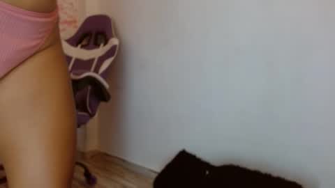 Snapshot of anahi__s chatting on 10.01.25 ANAH   online show from 10.01.25