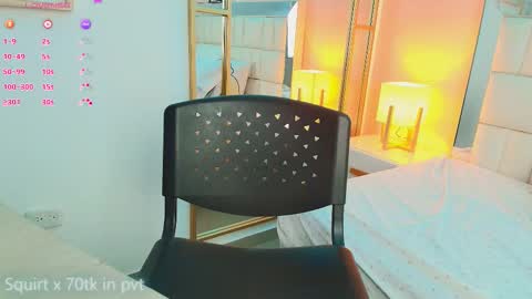 Anahi  online show from 11.30.25