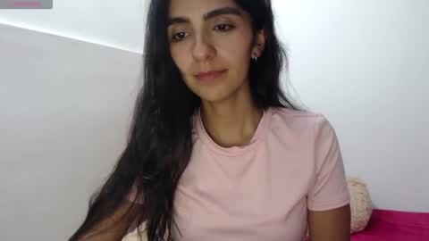 Anahi Browns online show from 04.21.26