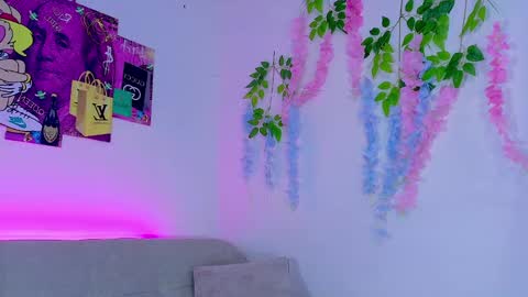 Anah online show from 03.13.26