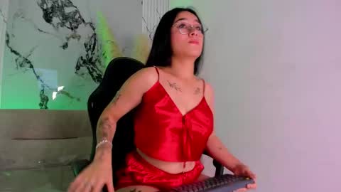 Im Sara  online show from 02.22.26