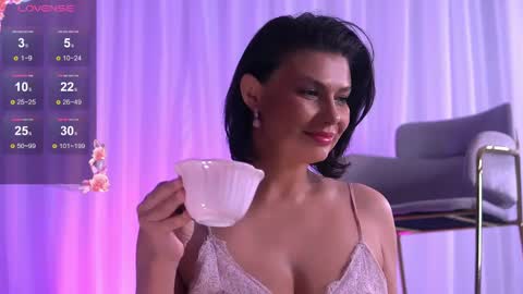 Anais online show from 04.18.26