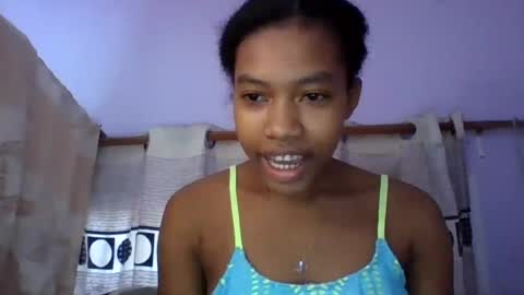 anaissa23 online show from 08.08.26