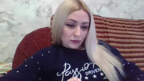 Snapshot of analqueen2024 chatting on 02.17.25 analqueen2024 online show from 02.17.25