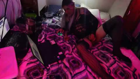 Snapshot of analslut4u2fuck69 chatting on 04.26.26 analslut4u2fuck69 online show from 04.26.26