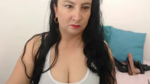 Snapshot of anamaria288 chatting on 09.23.25 anamaria288 online show from 09.23.25
