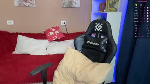 Ananasteisha online show from 02.22.25