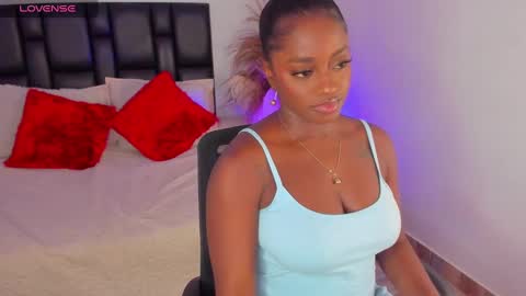 A N A  my connection hours are from 600 pm to 12 pm Colombian time online show from 02.22.25