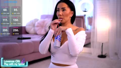 Anna online show from 03.31.26