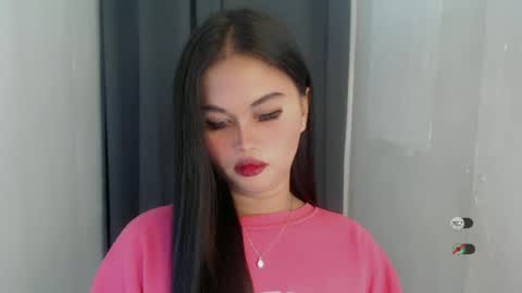 Snapshot of anaruru_ chatting on 06.14.26 ANA online show from 06.14.26